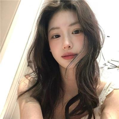 鱼跃在花见粤语